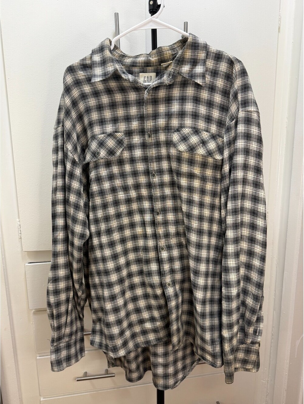 GAP Gray Tan Plaid Flannel Button Down Shirt Cotton Men’s XL